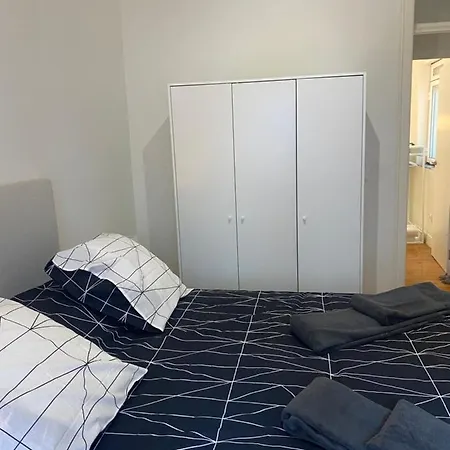 Διαμέρισμα Apartamento T-2 No Centro De *